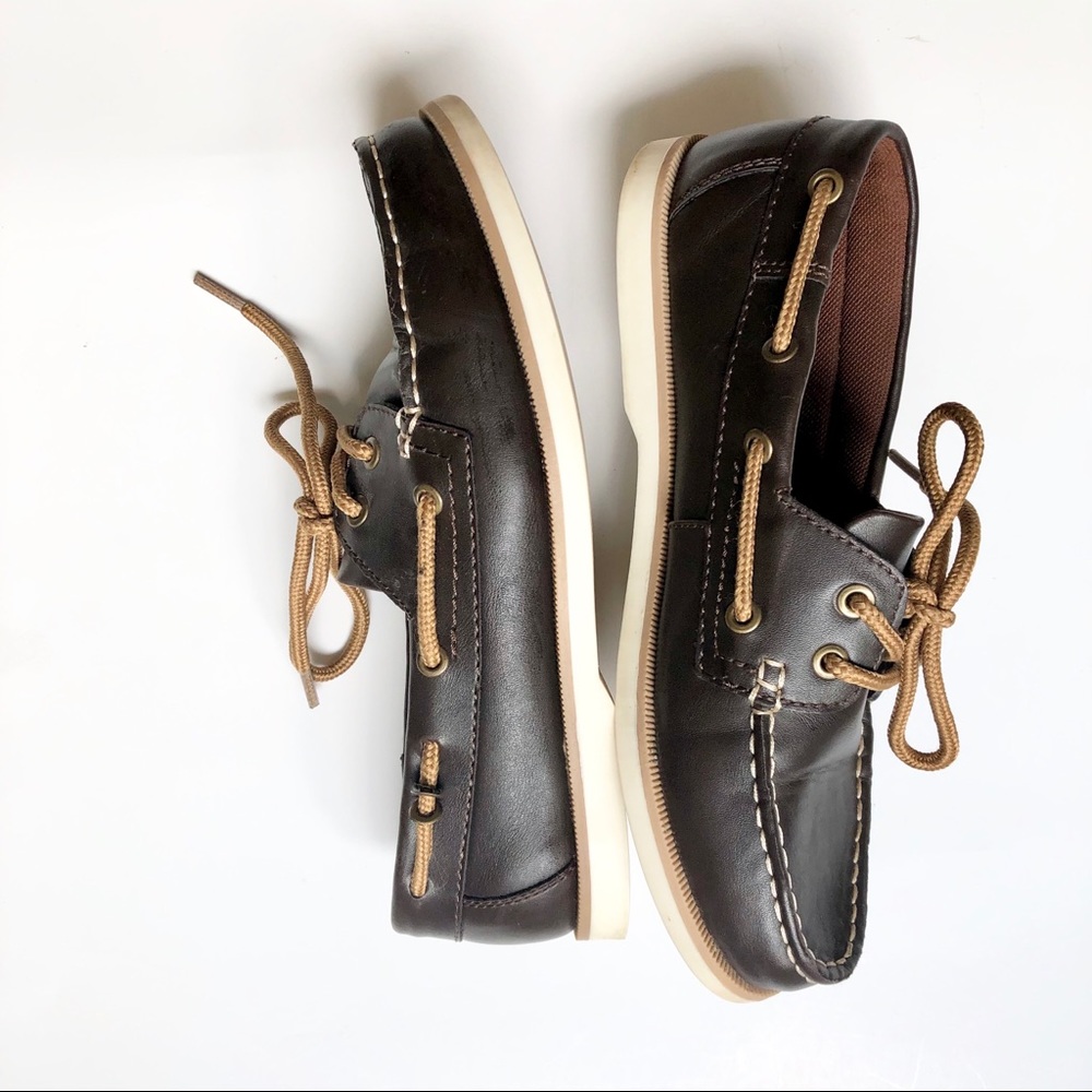 Men’s Casual Boat Shoes in Brown - Picture 6 of 14